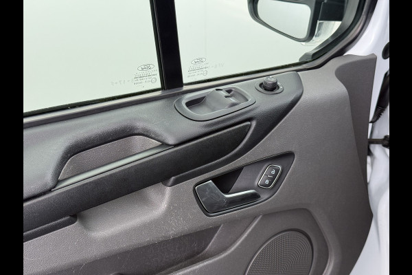 Ford Transit Custom 340 2.0TDCI 130PK L2H1 Sortimo Inperiaal+Ladder Trekhaak Cruise Control Airco Stoelverwarming Pdc Trend Betonplex Vloer Wandbetimmering Inbouwkasten Led