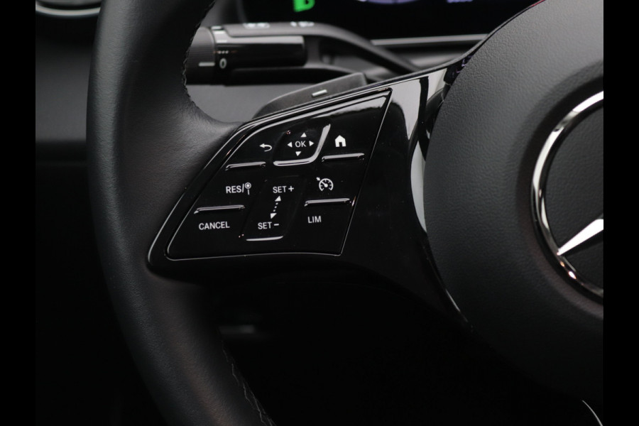 Mercedes-Benz C-Klasse 180 Avantgarde Cruisecontrol, Stoelverwarming, Achteruitrijcamera, Carplay