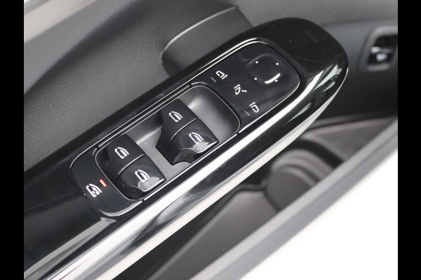 Mercedes-Benz C-Klasse 180 Avantgarde Cruisecontrol, Stoelverwarming, Achteruitrijcamera, Carplay