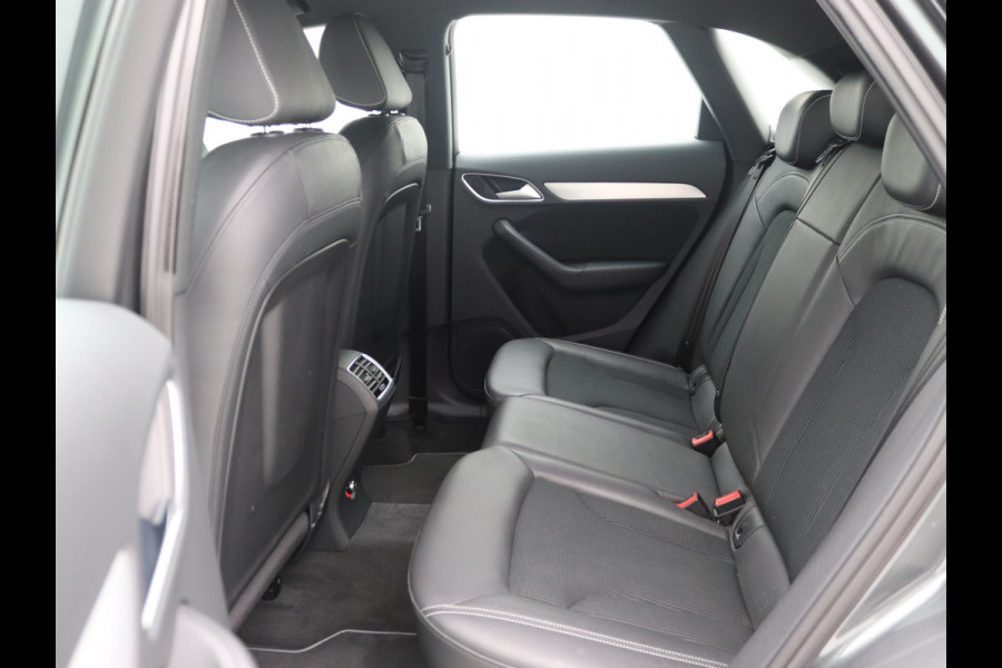 Audi Q3 1.4 TFSI CoD S-Line Led, Cruisecontrol, Trekhaak
