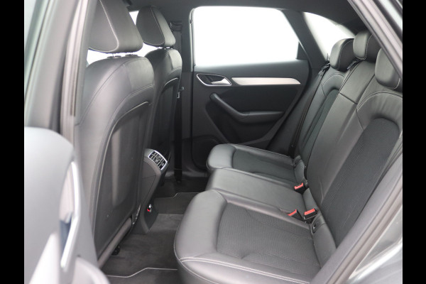 Audi Q3 1.4 TFSI CoD S-Line Led, Cruisecontrol, Trekhaak