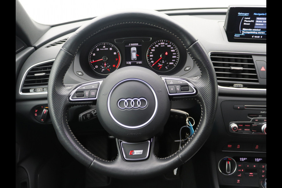 Audi Q3 1.4 TFSI CoD S-Line Led, Cruisecontrol, Trekhaak