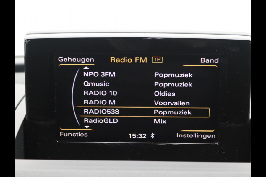 Audi Q3 1.4 TFSI CoD S-Line Led, Cruisecontrol, Trekhaak
