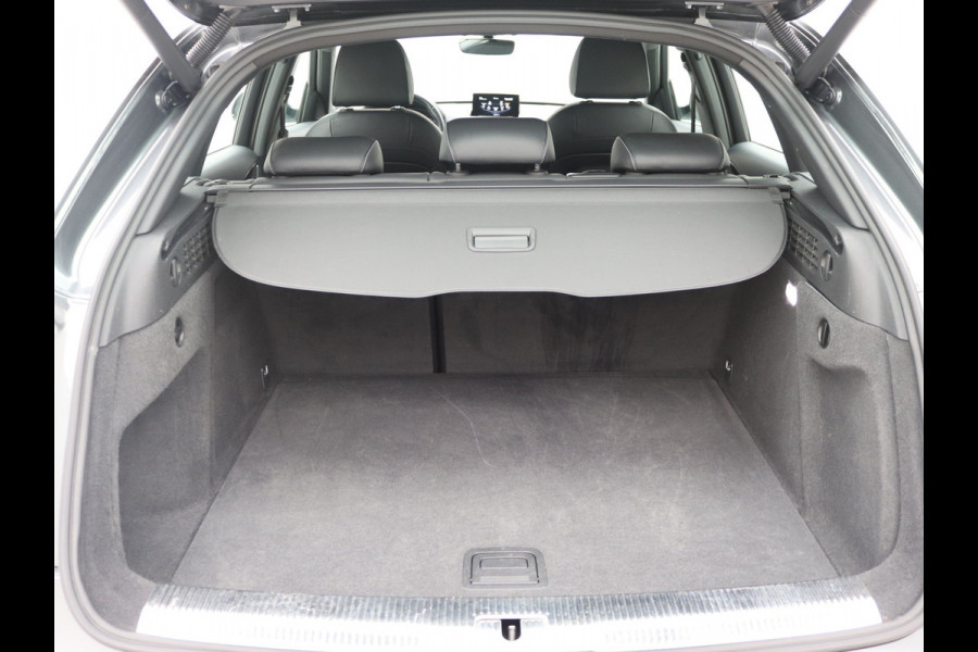 Audi Q3 1.4 TFSI CoD S-Line Led, Cruisecontrol, Trekhaak