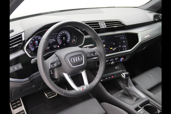 Audi Q3 35 TFSI S edition Competition Pano, ACC, Camera, Carplay