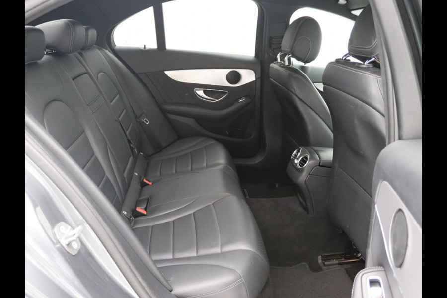 Mercedes-Benz C-Klasse 180 AMG Airco, Cruisecontrol, Stoelverwarming