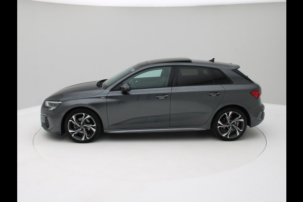 Audi A3 Sportback 35 TFSI S-Line Pano, B&O, LED, Keyless, Stoelverwarming