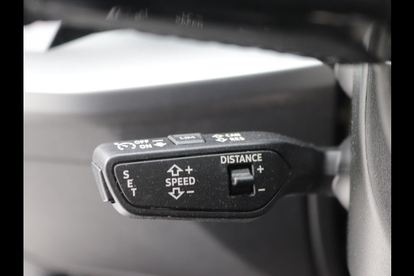 Audi A3 Sportback 35 TFSI S-Line Pano, B&O, LED, Keyless, Stoelverwarming