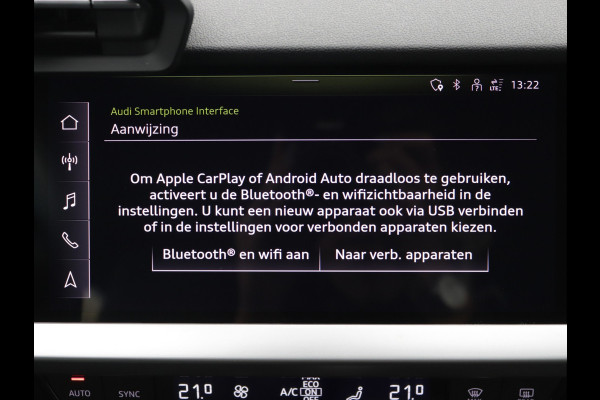 Audi A3 Sportback 35 TFSI S-Line Camera, ACC, Stoelverwarming, Carplay