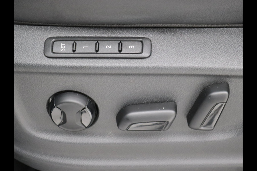 Škoda Kodiaq 1.5 TSI Sportline Business 7p. Pano, Trekhaak, Canton, Camera