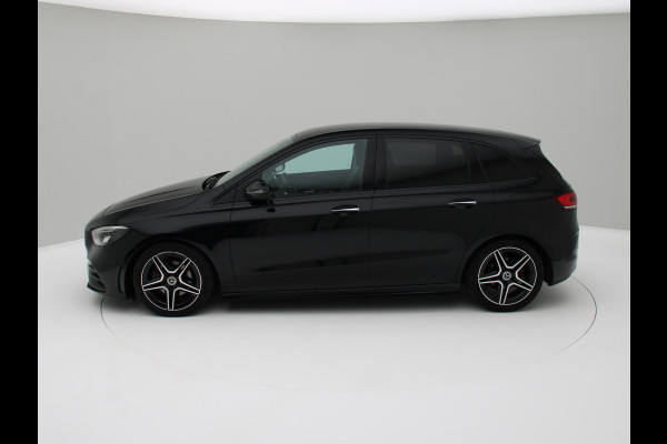 Mercedes-Benz B-Klasse 180 AMG Sfeerverlichting, Stoelverwarming, Cruisecontrol
