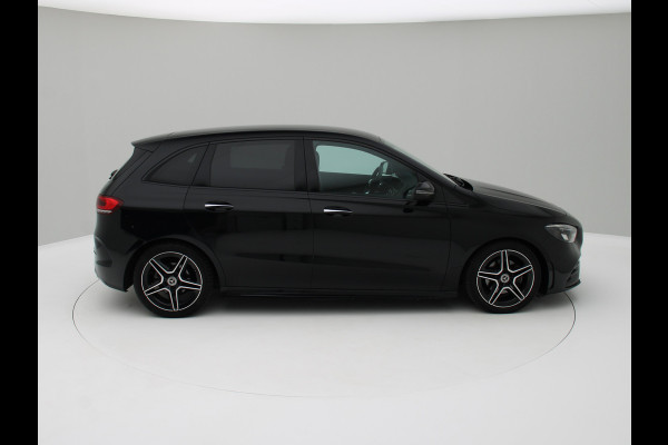 Mercedes-Benz B-Klasse 180 AMG Sfeerverlichting, Stoelverwarming, Cruisecontrol