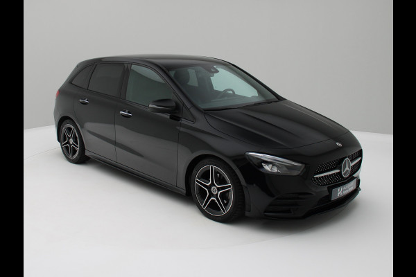 Mercedes-Benz B-Klasse 180 AMG Sfeerverlichting, Stoelverwarming, Cruisecontrol