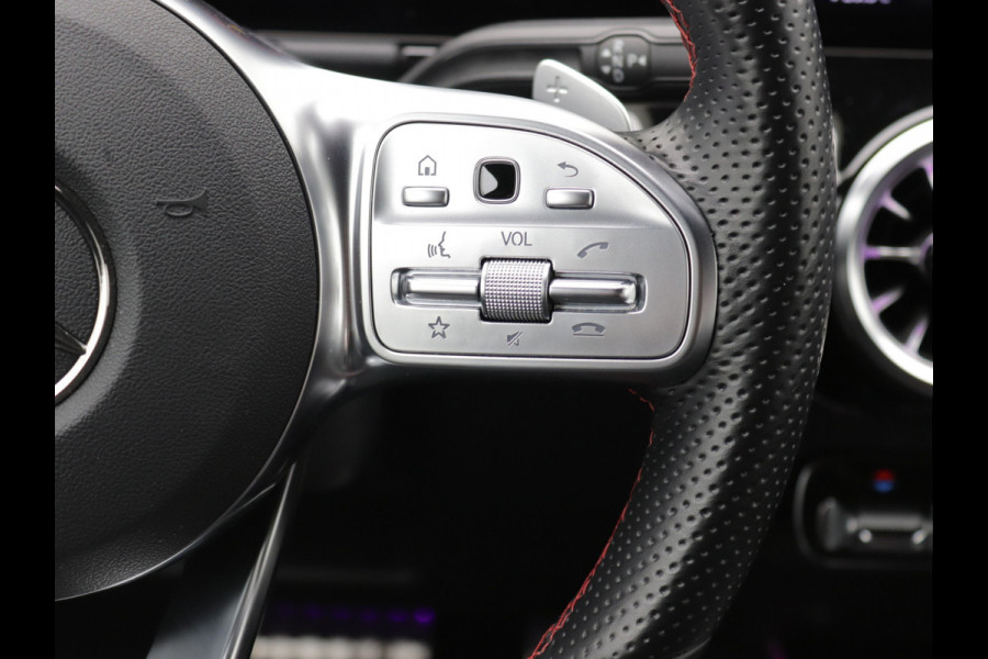Mercedes-Benz B-Klasse 180 AMG Sfeerverlichting, Stoelverwarming, Cruisecontrol
