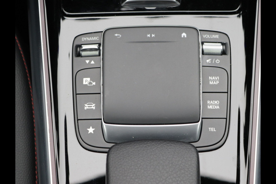 Mercedes-Benz B-Klasse 180 AMG Sfeerverlichting, Stoelverwarming, Cruisecontrol