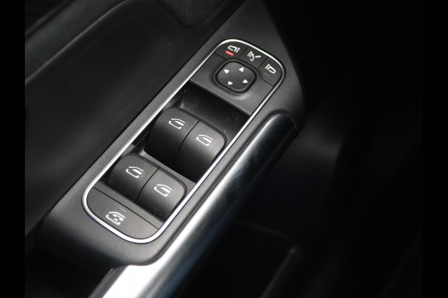 Mercedes-Benz B-Klasse 180 AMG Sfeerverlichting, Stoelverwarming, Cruisecontrol