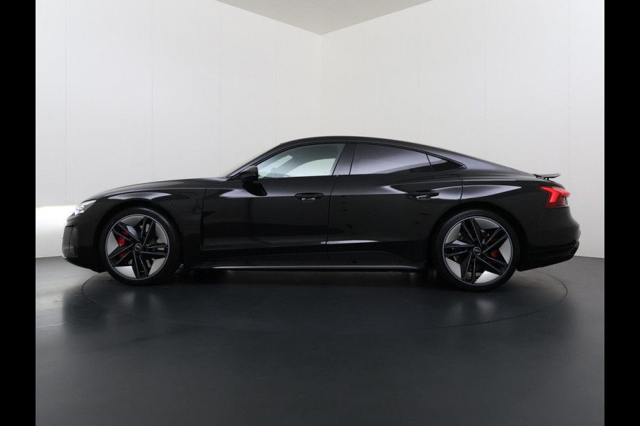 Audi e-tron GT RS 93 kWh SOH: 93% | CARBON PAKKET | STOELVERWARMING & -VERKOELING | ADAPTIVE CRUISE | 360 CAMERA | PANO | MEMORY SEATS | BANG & OLUFSEN AUDIO | NACHTZICHTASSISTENT | 21 INCH | HEAD-UP DISPLAY | MEGA VOL! | RIJKLAAR GEMAAKT & DIRECT LEVERBAAR | 12 MND BOVAG GARANTIE |
