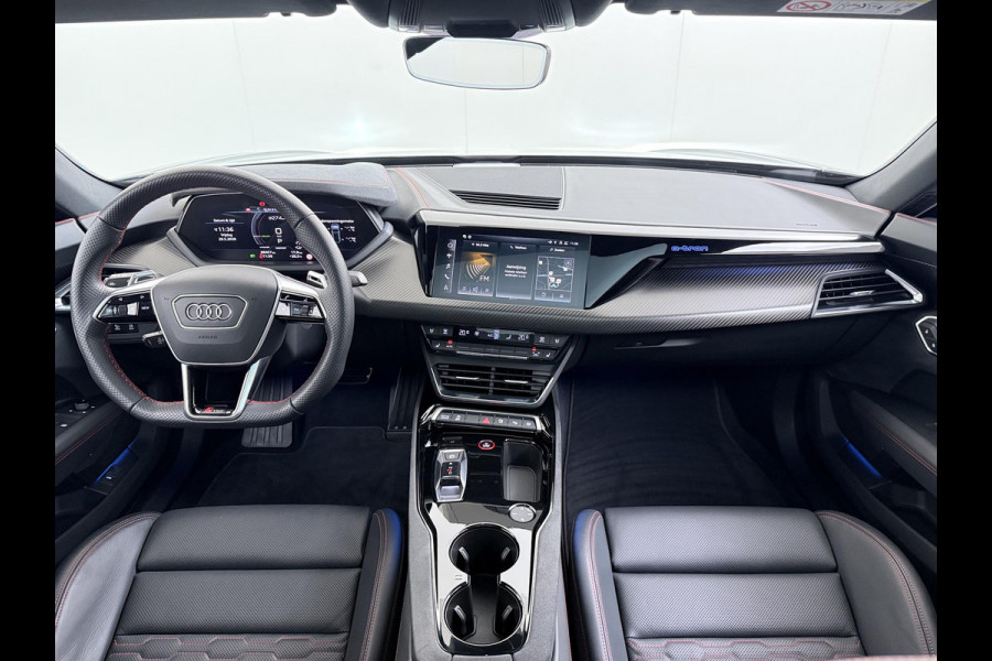 Audi e-tron GT RS 93 kWh SOH: 93% | CARBON PAKKET | STOELVERWARMING & -VERKOELING | ADAPTIVE CRUISE | 360 CAMERA | PANO | MEMORY SEATS | BANG & OLUFSEN AUDIO | NACHTZICHTASSISTENT | 21 INCH | HEAD-UP DISPLAY | MEGA VOL! | RIJKLAAR GEMAAKT & DIRECT LEVERBAAR | 12 MND BOVAG GARANTIE |