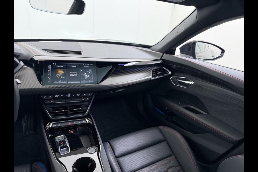Audi e-tron GT RS 93 kWh SOH: 93% | CARBON PAKKET | STOELVERWARMING & -VERKOELING | ADAPTIVE CRUISE | 360 CAMERA | PANO | MEMORY SEATS | BANG & OLUFSEN AUDIO | NACHTZICHTASSISTENT | 21 INCH | HEAD-UP DISPLAY | MEGA VOL! | RIJKLAAR GEMAAKT & DIRECT LEVERBAAR | 12 MND BOVAG GARANTIE |