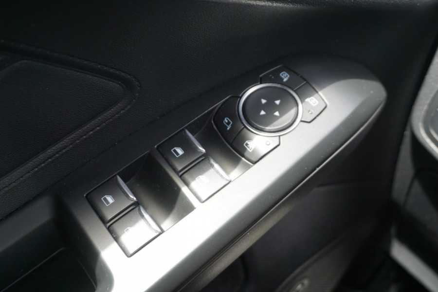 Ford FOCUS Wagon 1.0 EcoB. ST Line Business/B&O/18INCH/Winterpack/ LED Koplampen.