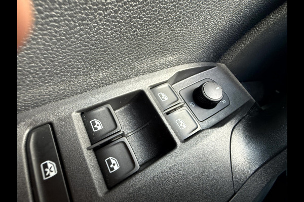 Seat Arona 1.0 TSI Style Business Intense Trekhaak, Camera