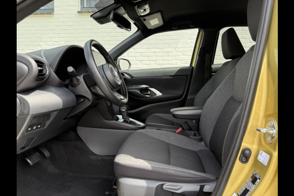 Toyota Yaris Cross 1.5 Hybrid Team D | ACC | CarPlay | Camera | Keyless | 17 inch