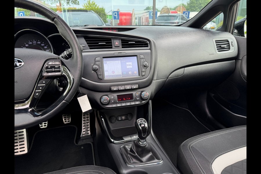 Kia cee'd Sportswagon 1.0 T-GDi GT-Line Edition - Pano/Schuifdak - Navi - Winterpakket - Org.NL