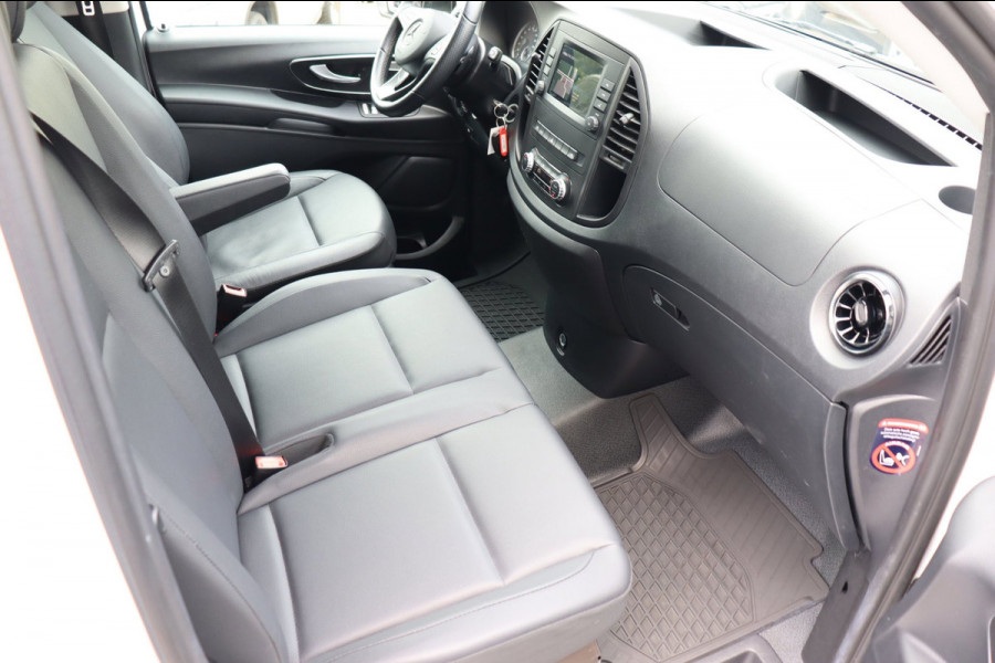 Mercedes-Benz EVITO TOURER PRO L3 90 kWh 350km 9-persoons 37.967,ex. l-vloerrail el.schuifdeuren snelladen leer+vw