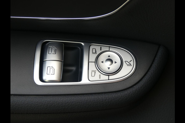 Mercedes-Benz V-Klasse 250d Lang Dubbel Cabine AMG LED/LEER/Trekhaak Elek deuren