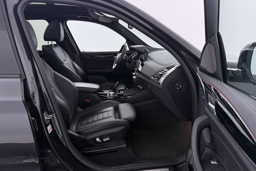 BMW iX3 High Executive 80 kWh M-pakket (1e eigenaar, NL-auto, Dealer OnderH, Panoramadak, Navi Pro, Leder, StoelV, Etc)