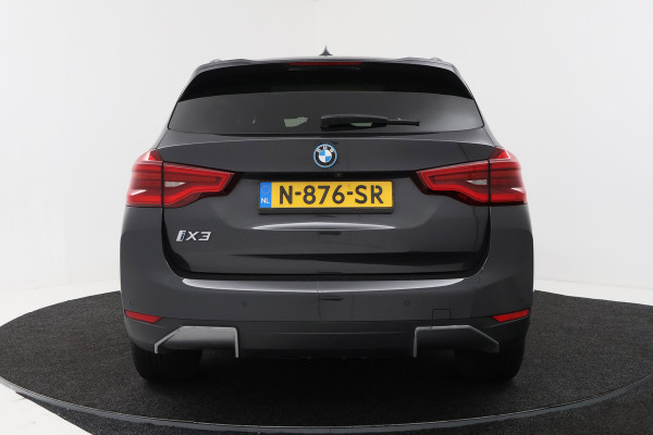 BMW iX3 High Executive 80 kWh M-pakket (1e eigenaar, NL-auto, Dealer OnderH, Panoramadak, Navi Pro, Leder, StoelV, Etc)