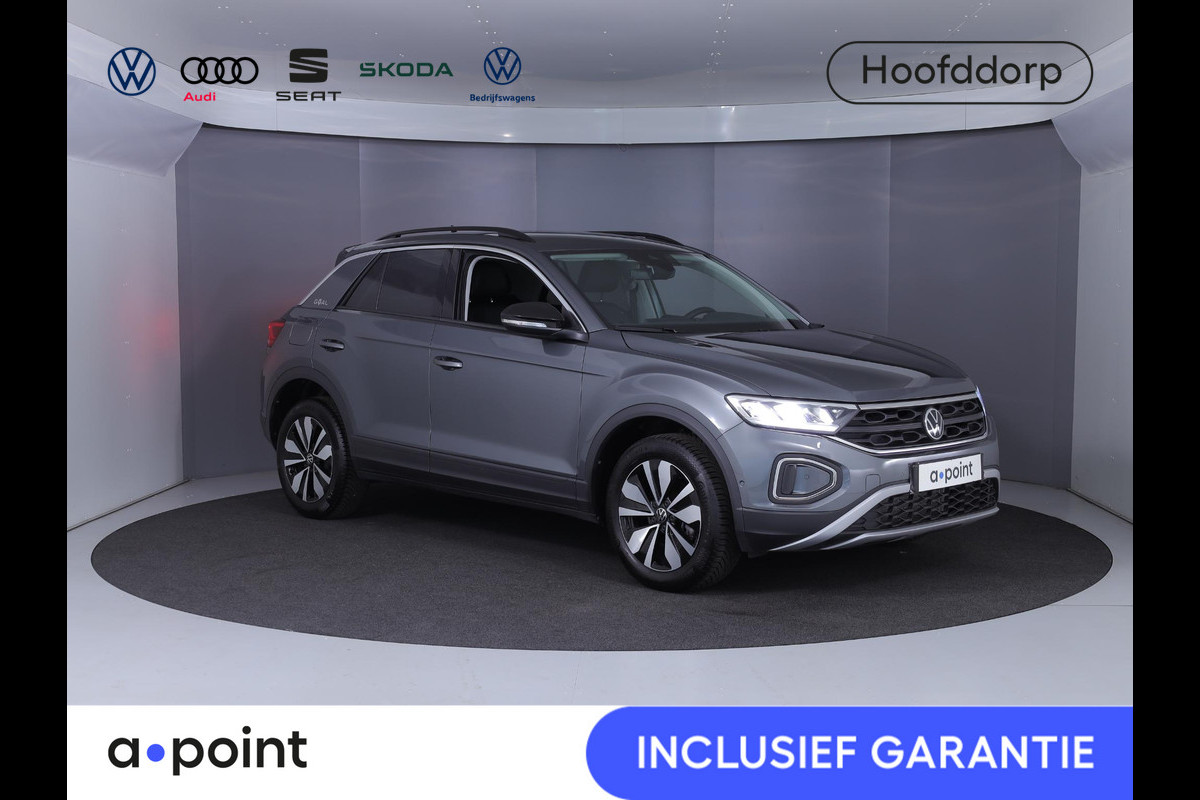 Volkswagen T-Roc 1.0 TSI Life Edition GOAL 116 pk | Navigatie | Parkeersensoren (Park assist) | Autom. airco | Adaptieve cruise control | Stoelverwarming |