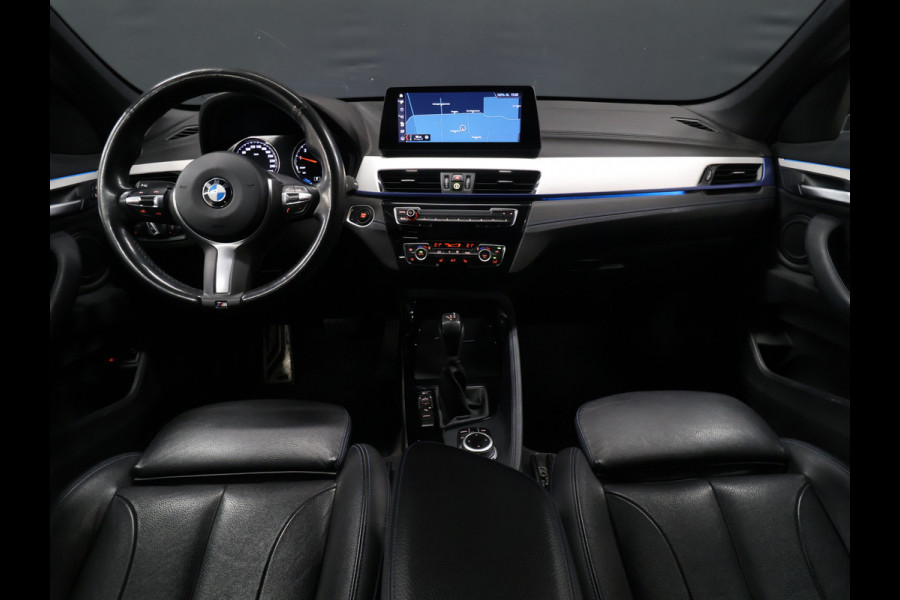 BMW X1 xDrive25e M Sport [HEAD-UP, MEMORY SEATS, APPLE CARPLAY, CAMERA, ELEK ACHTERKLEP,  CRUISE CONTROL, VOL LEDER, NAVIGATIE, NIEUWSTAAT]