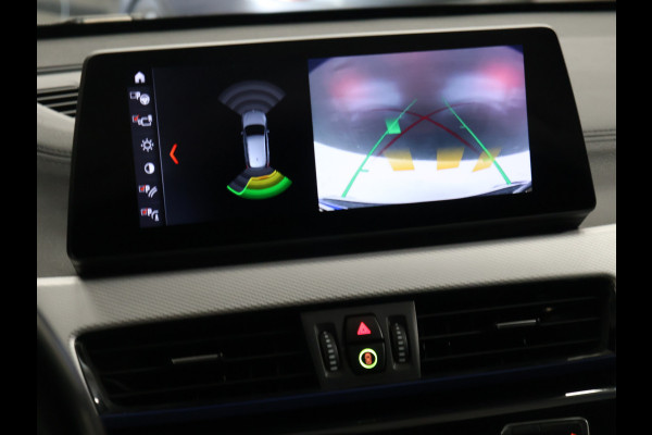 BMW X1 xDrive25e M Sport [HEAD-UP, MEMORY SEATS, APPLE CARPLAY, CAMERA, ELEK ACHTERKLEP,  CRUISE CONTROL, VOL LEDER, NAVIGATIE, NIEUWSTAAT]