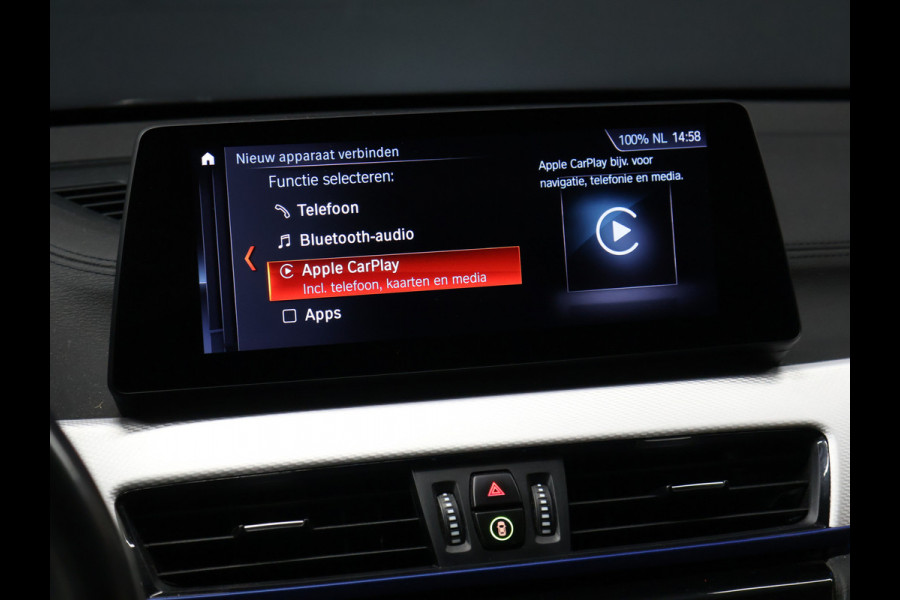 BMW X1 xDrive25e M Sport [HEAD-UP, MEMORY SEATS, APPLE CARPLAY, CAMERA, ELEK ACHTERKLEP,  CRUISE CONTROL, VOL LEDER, NAVIGATIE, NIEUWSTAAT]