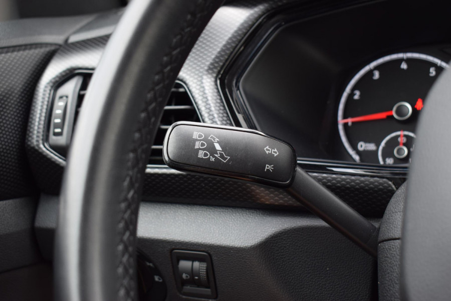 Volkswagen T-Cross 1.0 TSI Life | Stoelverwarming | Cruise | Airco