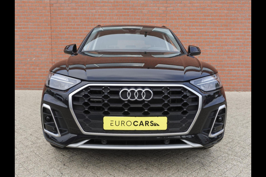 Audi Q5 50 TFSI e 300pk PHEV S Line Automaat Navigatie Camera Parkeersensoren Head Up Display Stoelverwarming LED Koplampen Cruise Control  Climate Control