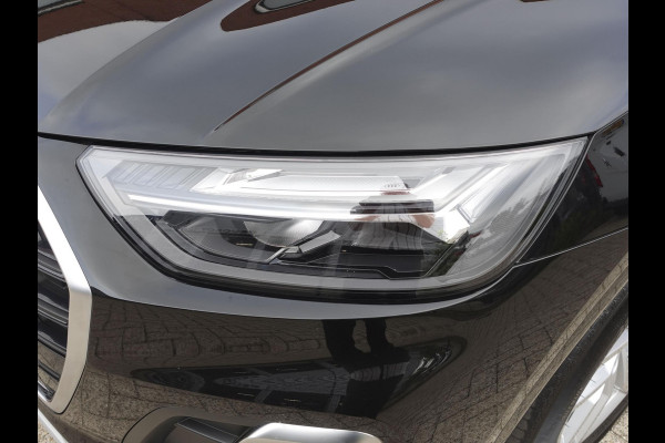 Audi Q5 50 TFSI e 300pk PHEV S Line Automaat Navigatie Camera Parkeersensoren Head Up Display Stoelverwarming LED Koplampen Cruise Control  Climate Control