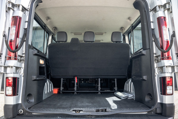 Renault Trafic Passenger **1.6 dCi 9-Pers L2H1 | Incl. BPM, BTW vrij | R-Link | Navi | Airco | Cruise | PDC | MF Stuur | Start / Stop**
