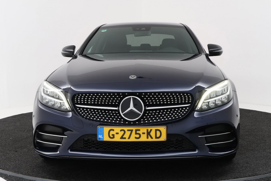 Mercedes-Benz C-Klasse 200 Business Solution AMG Plus Upgrade Edition FACE LIFT(Dealer OndH, Trekhaak, Camera, StoelV, Navi, Etc)