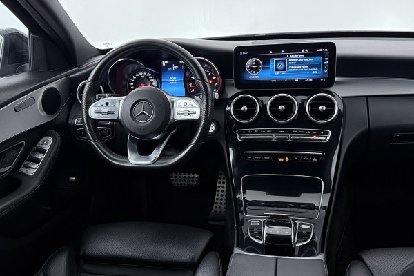 Mercedes-Benz C-Klasse 200 Business Solution AMG Plus Upgrade Edition FACE LIFT(Dealer OndH, Trekhaak, Camera, StoelV, Navi, Etc)