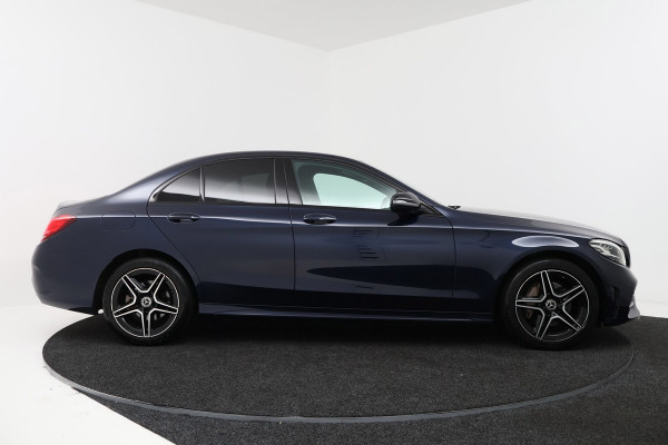 Mercedes-Benz C-Klasse 200 Business Solution AMG Plus Upgrade Edition FACE LIFT(Dealer OndH, Trekhaak, Camera, StoelV, Navi, Etc)