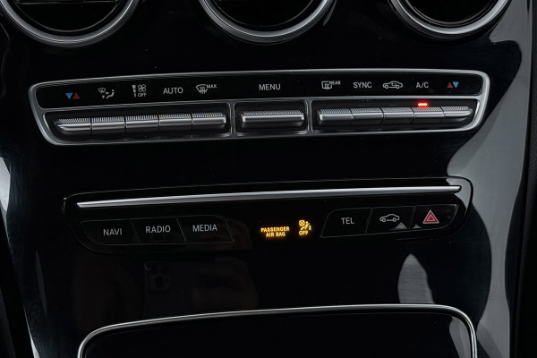 Mercedes-Benz C-Klasse 200 Business Solution AMG Plus Upgrade Edition FACE LIFT(Dealer OndH, Trekhaak, Camera, StoelV, Navi, Etc)