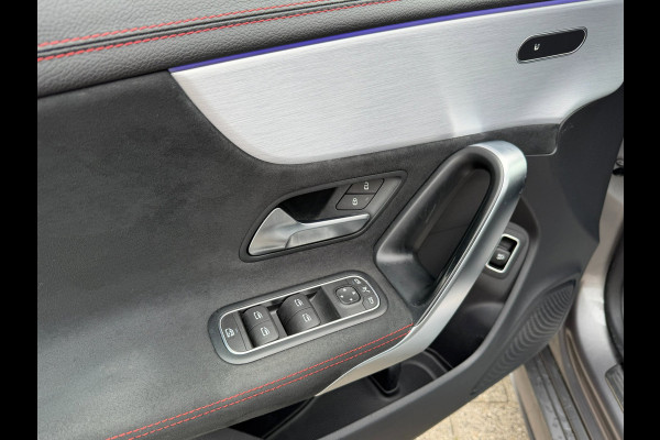 Mercedes-Benz CLA-Klasse Shooting Brake 200 AMG Line l PANO l XENON