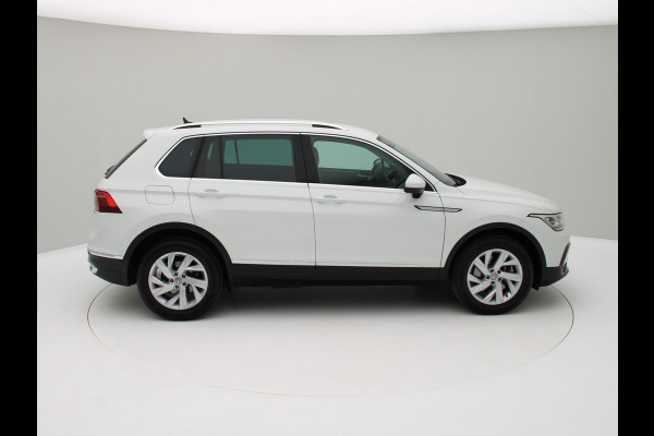 Volkswagen Tiguan 2.0 TSI 4Motion Trekhaak, Camera, Stoelverwarming
