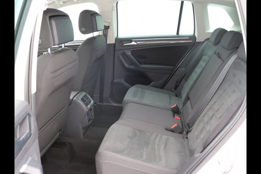 Volkswagen Tiguan 2.0 TSI 4Motion Trekhaak, Camera, Stoelverwarming