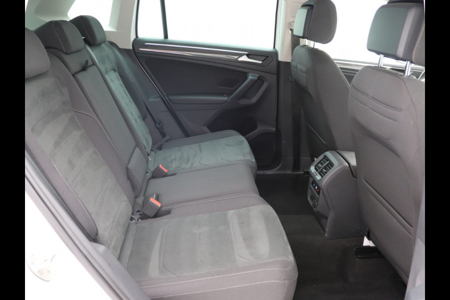 Volkswagen Tiguan 2.0 TSI 4Motion Trekhaak, Camera, Stoelverwarming
