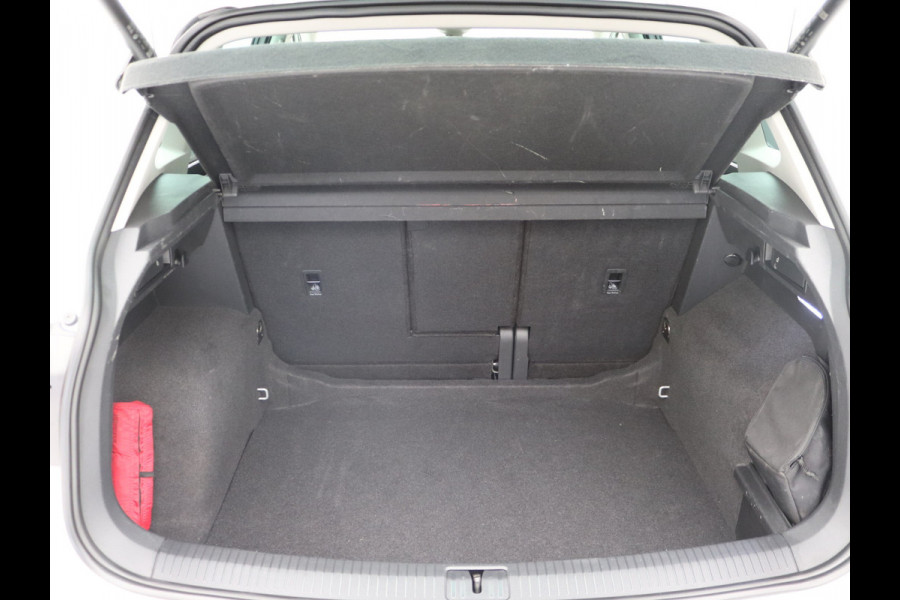 Volkswagen Tiguan 2.0 TSI 4Motion Trekhaak, Camera, Stoelverwarming