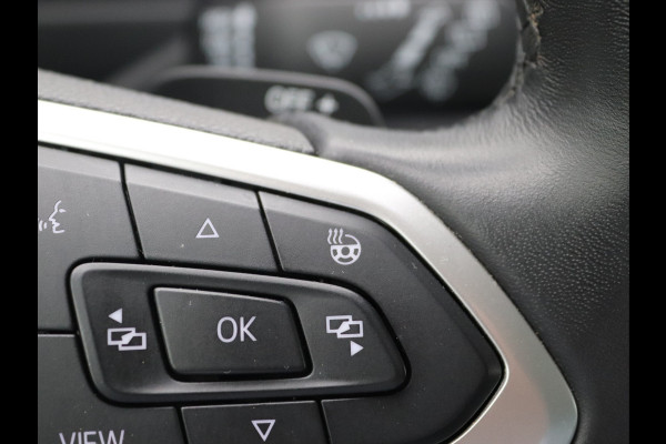 Volkswagen Tiguan 2.0 TSI 4Motion Trekhaak, Camera, Stoelverwarming