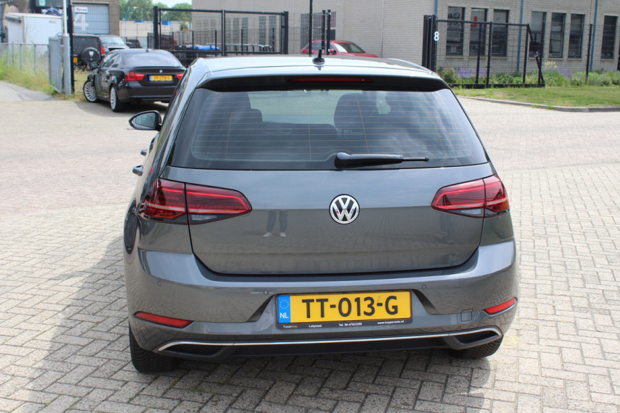 Volkswagen Golf 1.0 TSI Comfortline AUTOMAAT nap ,NETTE 5 DRS APPLE CAR PLAY ANDROID